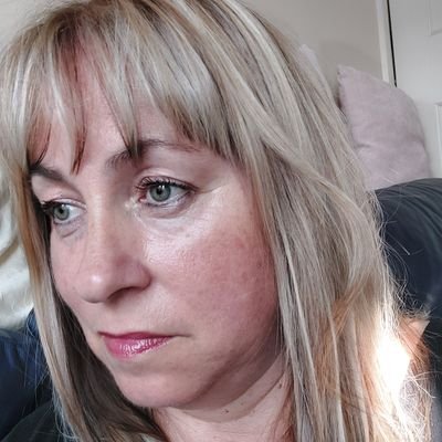 LpPeer's profile picture. Green eyed animal lover, prefer animals to some humans it has to be said! Owned by a 🐈 Trying to navigate through hard times. Be Kind to all