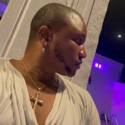 CityOmogbolahan's profile picture. UNIVERSITY OF LAGOS... SOCIAL WORKER...30BG FOREVER 🇮🇪🇮🇪🇮🇪