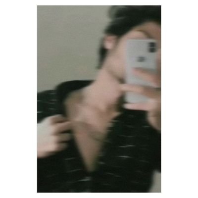 whysomeanmaxi's profile picture. Main character 🐺
#Celebs