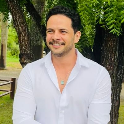 RodriguesDros's profile picture. 📍MG, ♐️, Rústico e Sistemático.