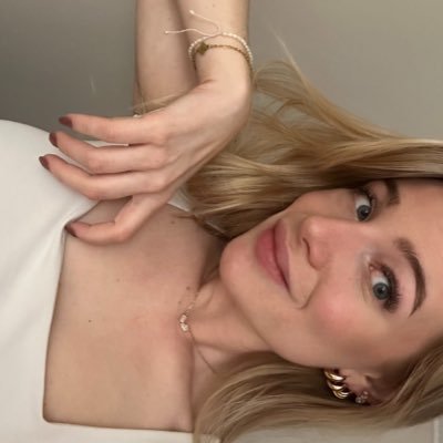 elisexllxeys's profile picture. 26 | 🥑 | Responsabilité médicale, réparation du préjudice corporel