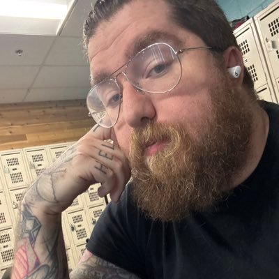 MyChemHomance's profile picture. Rambling about something. Bisexual Dumpster Fire. 33.