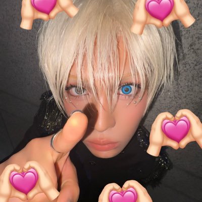 lanzhancutiepie's profile picture. evol💅🏻 atiny🏴‍☠️ zerose🌹 villain 🤘🏻bana🌱 天官赐福💖 魔道祖师🖤 ギヴン🧡🖤MilkLove😘🏳️‍🌈