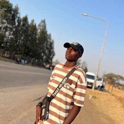 _malvin_c's profile picture. No bio , just me being sarcastic😃        #manunited