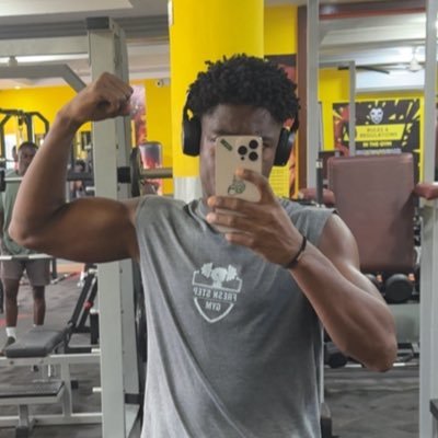 thetoosweetguy's profile picture. Co-Founder @paraycomputers CEO @toosweetkenkey Co-Founder Ghana X League|| Marketer || Traveler || Lifestyle influencer • UI/UX|| @manutd #DubNation