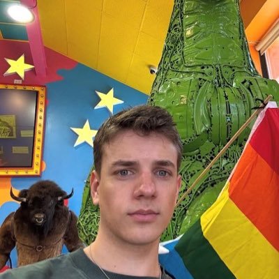 Taylor09888's profile picture. 💖 Romantic & Genuine:
“Kind soul with a loyal heart 💫. I believe in real love ❤️, deep talks 🕊️, and quiet moments that mean everything 🌙.