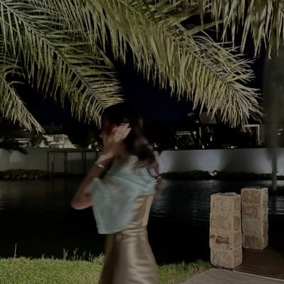 sssadeemmm's profile picture. a quiet infatuation ☁️🪐🌟🎧🌴🌊