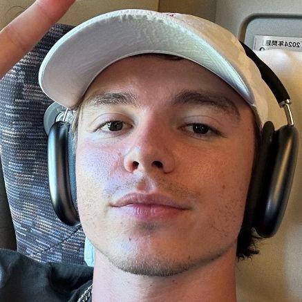 MrButterbubut's profile picture. Hey What's up body!?
KatyCat 😻 & Swiftie 🫶🏻