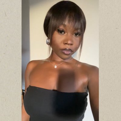 oh_babyee's profile picture. ᴄʜɪʟᴅ ᴏғ ɢᴏᴅ|ᴄʜᴇᴍɪsᴛʀʏ ᴛᴇᴀᴄʜᴇʀ| ᴅɪɢɪᴛᴀʟ ᴄᴜʀᴀᴛᴏʀ| ᴡʀɪᴛᴇʀ|