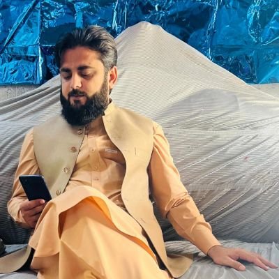 Dr_Safikhan's profile picture. 🍷 Aesthetic Physician & Hair Transplant Surgeon 🍷