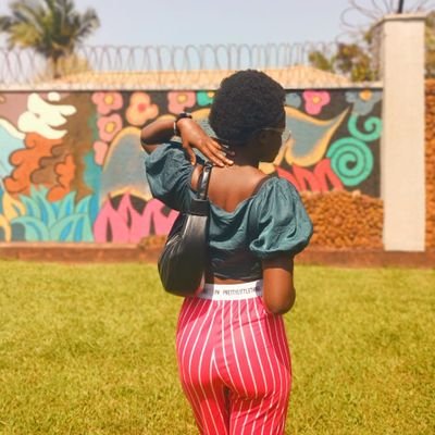 KALSLAW36's profile picture. your assumptions only feed my glow 🫰😌