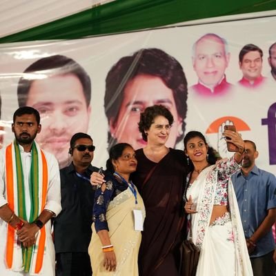 kanojiya_s67134's profile picture. जिलाध्यक्ष सविता कनोजिया (ग्रामीण) 
महिला जिला कांग्रेस अनुसूचित जाति प्रकोष्ठ 
छिंदवाड़ा (मध्य प्रदेश)