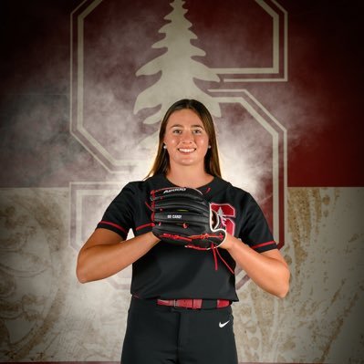 LydiaB31's profile picture. @StanfordSball ‘30 | #11| LLG DPS 18u| TCIC Team 🇨🇦