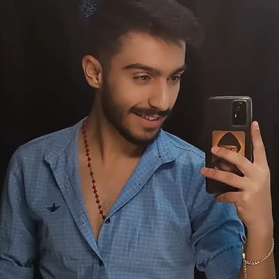 ali10el25zoghbi's profile picture. 