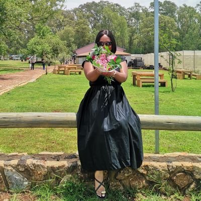 BrendaHlangu's profile picture. Le nna akitse!