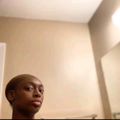 nenac0re's profile picture. 