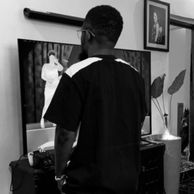 TVNDEY's profile picture. I have more conversations in my head || Not here to be liked .XIX-XII.