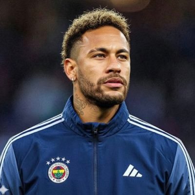 radewasrightt's profile picture. editör