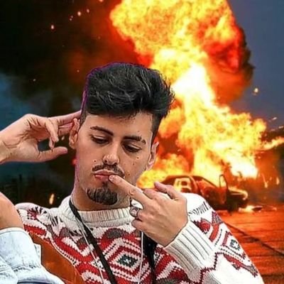 Santaeguerreira's profile picture. Muitos aqui não são seres humanos,  são bichos. O bem sempre vai vencer o mal em todas as circunstâncias da vida. A dor q sente hoje é a força q sentirá amanhã.