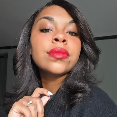 maaaaacelle's profile picture. 💚Love the SℹⓂ️S!!💚💻⌨🖱
Origin ID:Maaarcelle