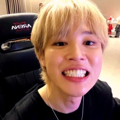 daar_ly's profile picture. Cuenta de RT's pq intenté ser activa y quedé en flop😮‍💨
🌌 JM&JK