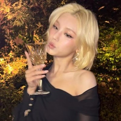 luvlaki's profile picture. 