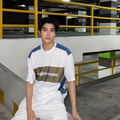 PearlsiiA's profile picture. The only 1