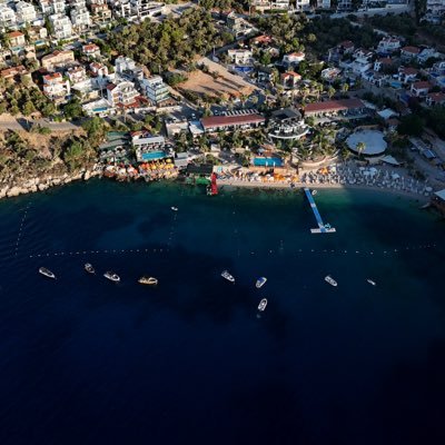 Wesley_Sniper90's profile picture. “Doğanın renklerini yakalayan bir göz 🎞️” Biraz deniz, biraz gökyüzü, bolca huzur 🌊☁️”