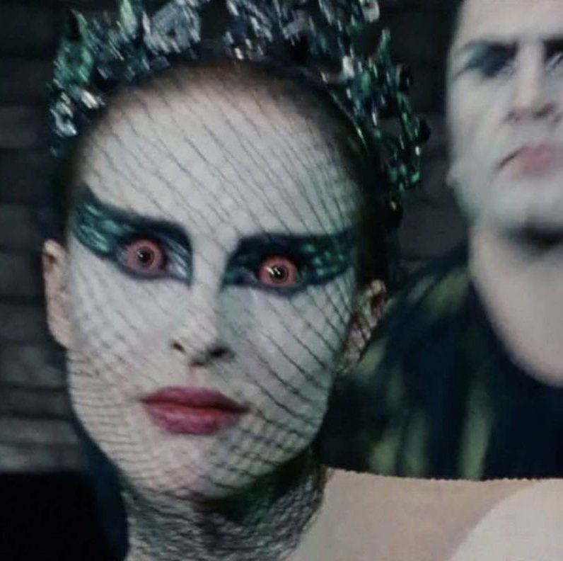 midnightkittty's profile picture. 