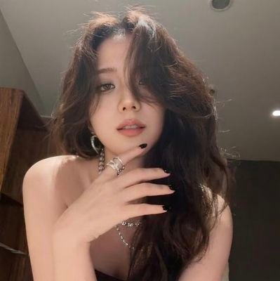 Mystic__cosmo's profile picture. blackpink and blinks are ready to jump 🩷🩷🩷