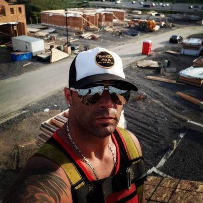 MartRenaud67's profile picture. Die Hard Habs Fan 🏒, 
🎮 Gamer, 
🎬 Movies Passionate, feel free to follow me have fun and chat  
#GoHabsGo.   💙🤍❤️