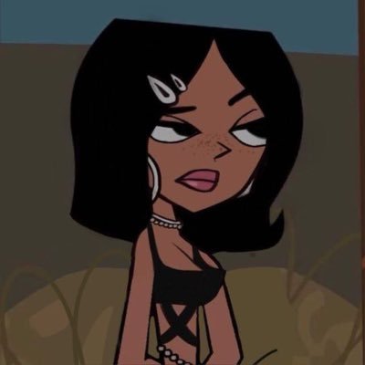 MichellMendes7's profile picture. 🖤