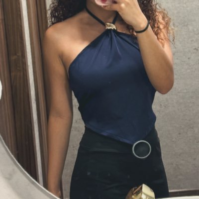 nicc_mh's profile picture. 👑🎀✨