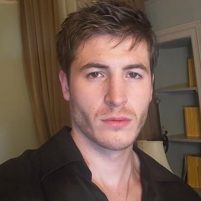 shadonhunters's profile picture. “The most dangerous sicknesses are those that make us believe we are well.” 📚