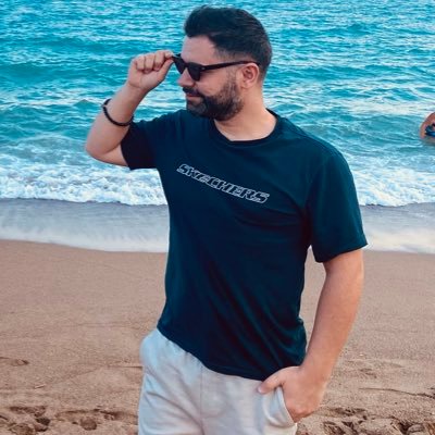 avc_zulfukar's profile picture. Öğretmen 📚📘✏