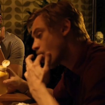 misentries's profile picture. it’s my business looking beyond the external.