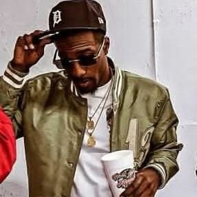 RezTheGoat__'s profile picture. 