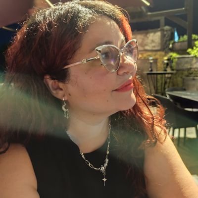 _s4kura's profile picture. A veces el viaje sucede adentro y la brújula es el corazón❤️‍🔥🧭