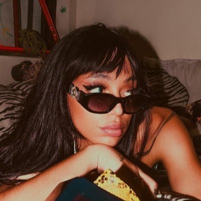 estrellaaxp's profile picture. 👅