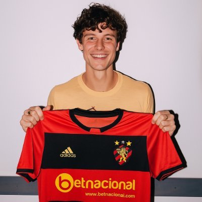 Gh_lima_'s profile picture. último romântico