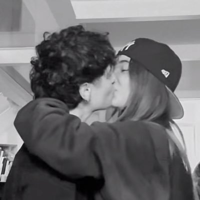 senzatn3's profile picture. 