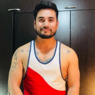 Rayfers1's profile picture. padre soltero, tauro, ingeniero.
Madonna, MJ, 80s 90s 00s  
a veces morboso.