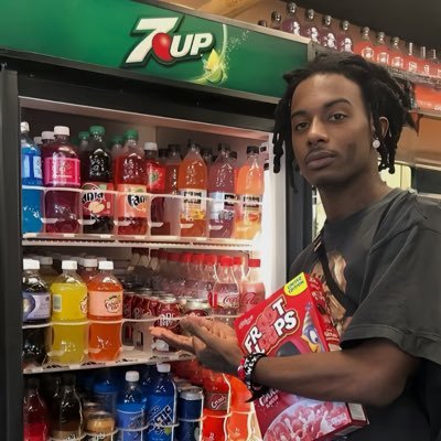 yorhylan's profile picture. 