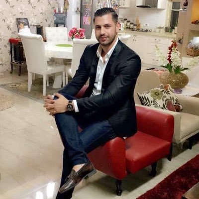 Patrickj135's profile picture. Medical doctor.