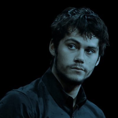 RPconfineros's profile picture. "J'apprends d'ici que 𝙢𝙖 𝙫𝙞𝙚 ne sera 𝙥𝙖𝙨 𝙛𝙖𝙘𝙞𝙡𝙚 chez les gens. Je serai 𝙩𝙧𝙤𝙥 𝙙𝙞𝙛𝙛𝙚́𝙧𝙚𝙣𝙩 pour leur vie 𝙨𝙞 𝙩𝙧𝙖𝙣𝙦𝙪𝙞𝙡𝙡𝙚…"