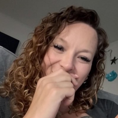 Evann3690431's profile picture. I’m single looking for a honest man to spend the rest of my life with in a happy home and kids 😍😍😍