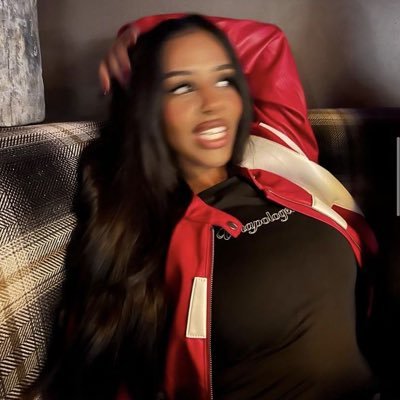 prttyonfilm's profile picture. 