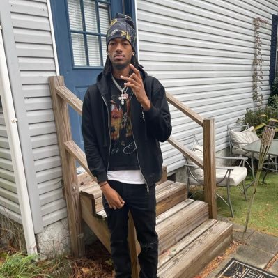 jayrackz8's profile picture. 