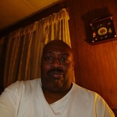 MarshallJo12619's profile picture. 