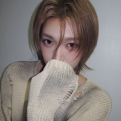 Kitsch0o0's profile picture. Artist | Cosplayer | 08z | AHOF | BND | XLOV | NMIXX | UNIS | ZB1